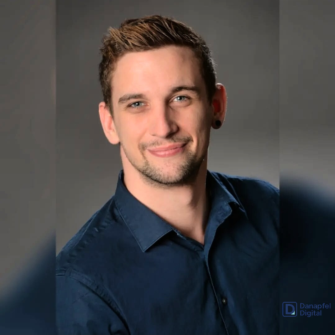 Michael Danapfel - Geschäftsführer/Webdesigner